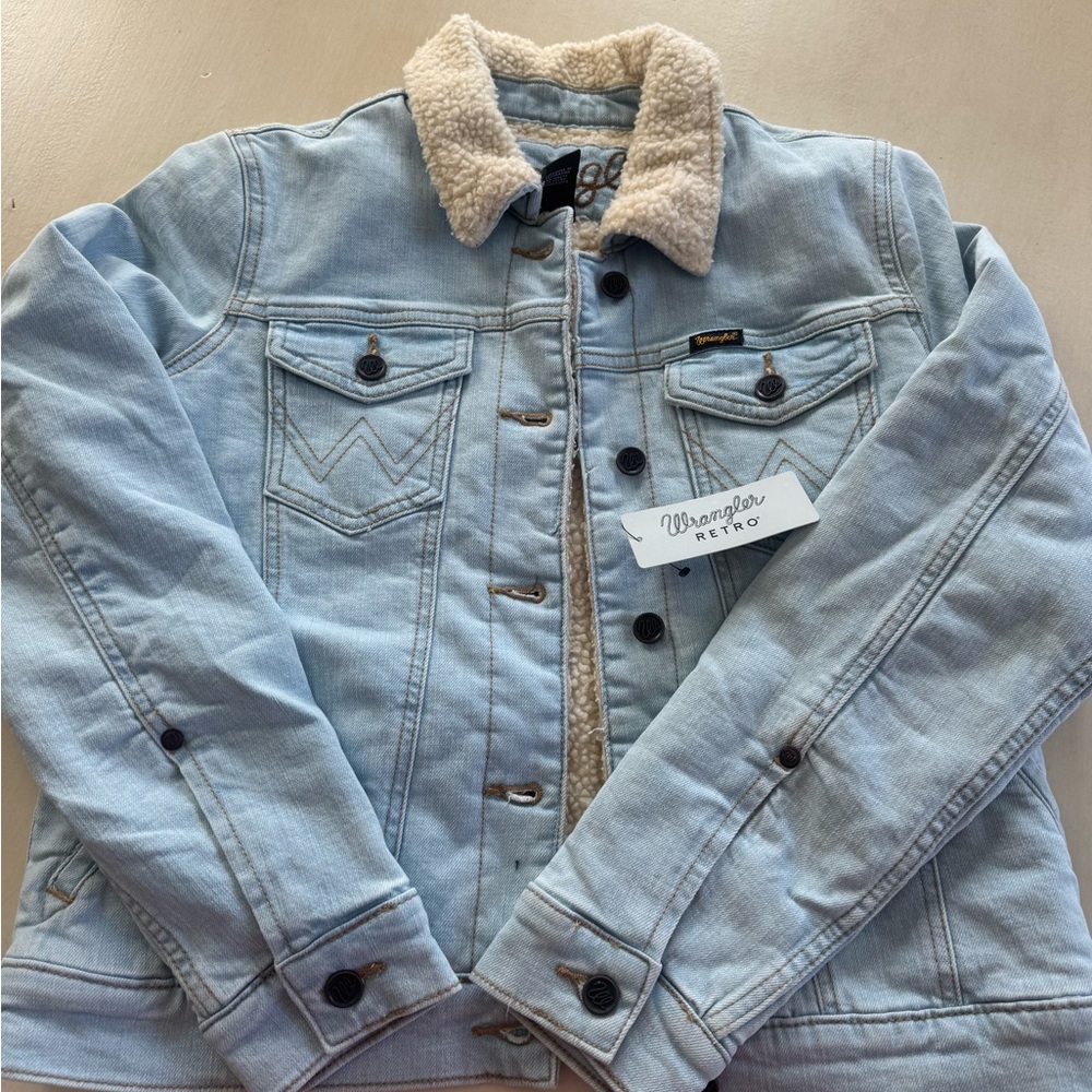 Wrangler Sky Blue Retro Denim Jacket with Sherpa Collar